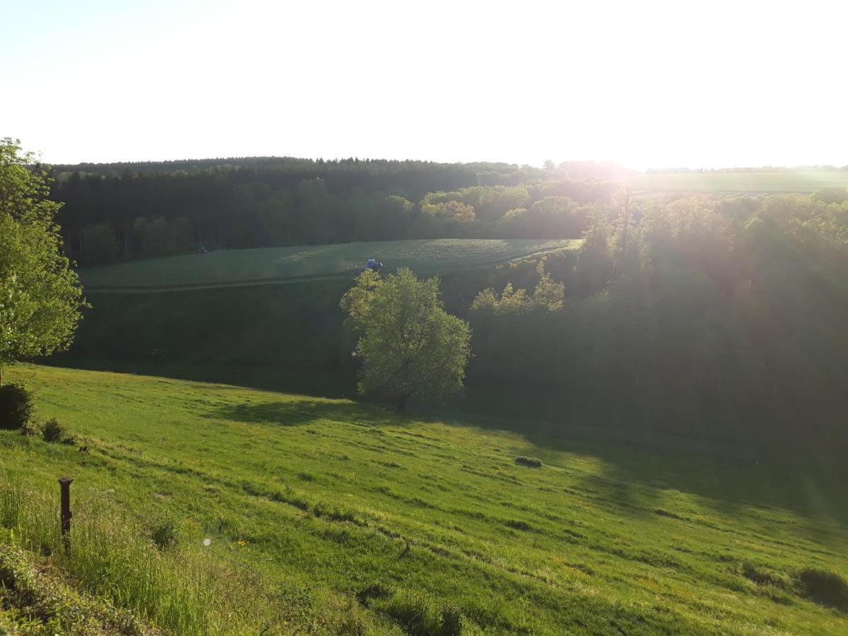 L'Harmonie Du Jardin Gite Chevetogne Exterior foto